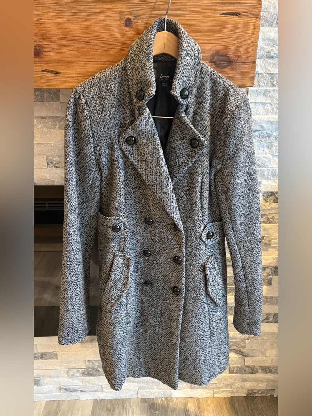 B.wear Byer California Women’s Gray Wool Double-Breasted Pea Coat